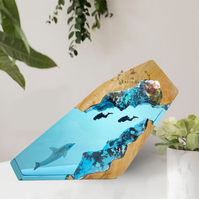 Dolphins & Divers Roam In Ancient Ruins - Epoxy Resin Lamp