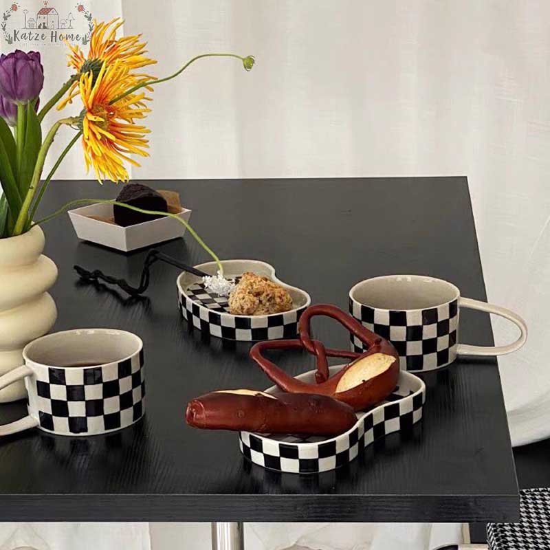 Checkered Ceramic Cup Mug