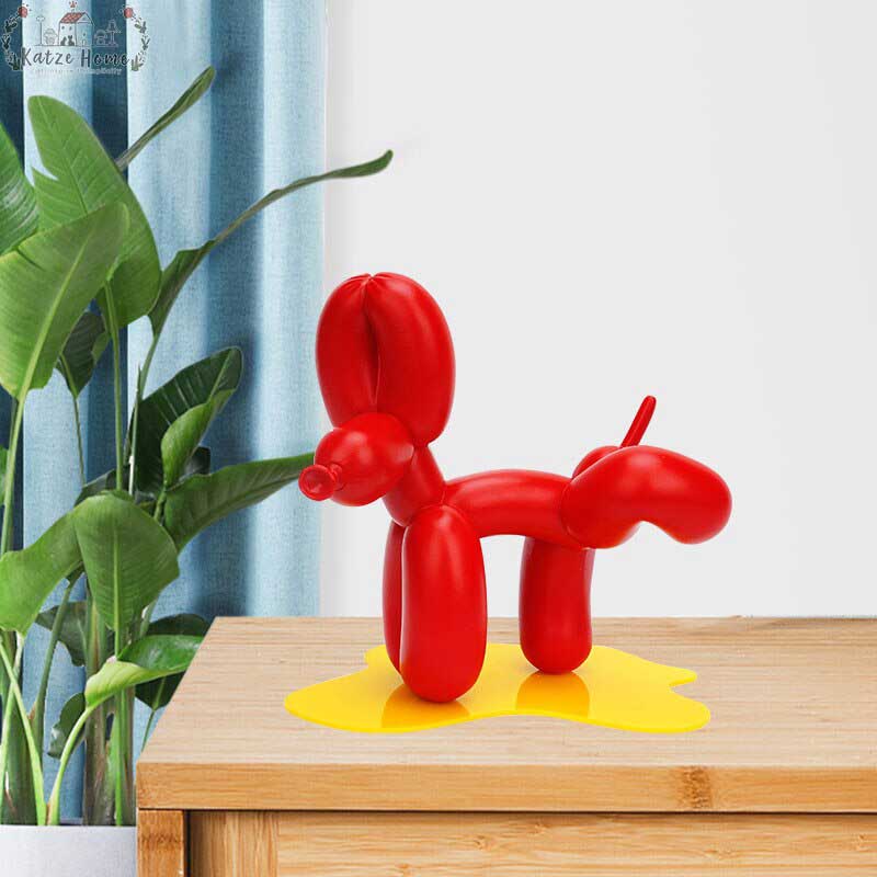 Funny Air Balloon Dog Peeing Statue