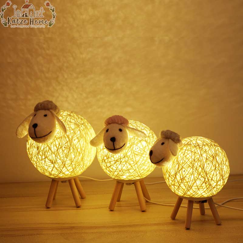 Handcrafted Yarn-ball Sheep Lamp Night Light