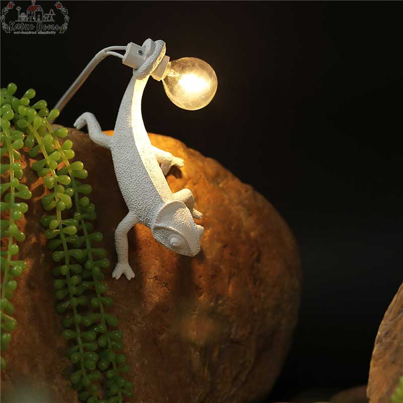 Nordic White Lizard Chameleon Lamp Night Light