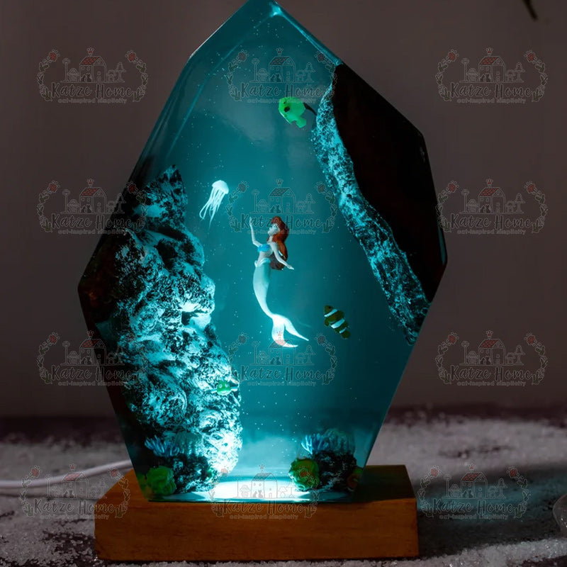 Ocean Little Mermaid Resin Lamp