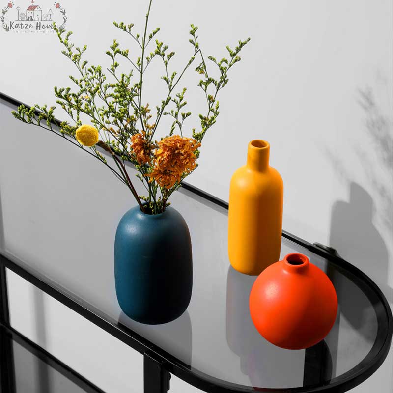 Retro Vibrant Mini Ceramic Vase