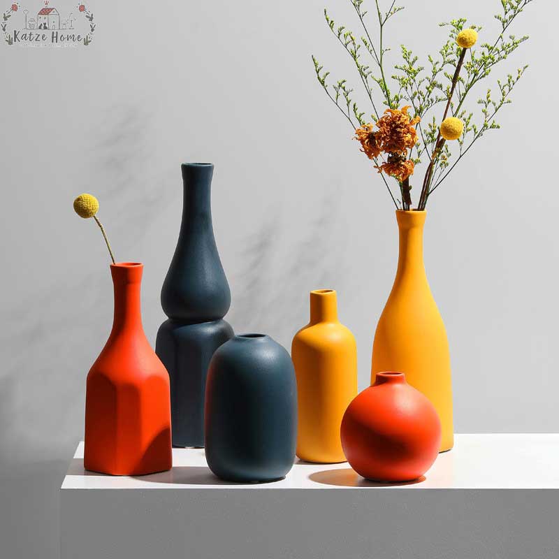 Retro Vibrant Mini Ceramic Vase