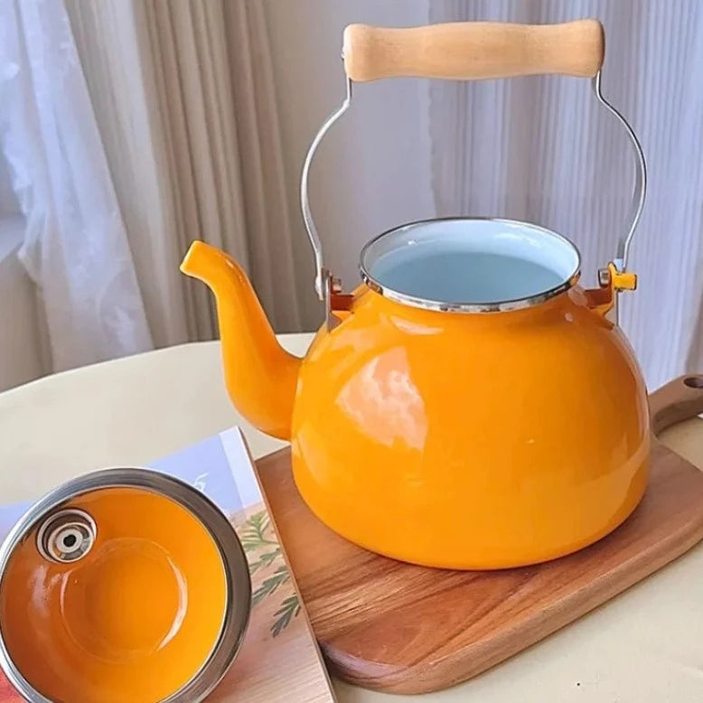 Retro Japanese Inspired Enamel Tea Kettle 2.5L