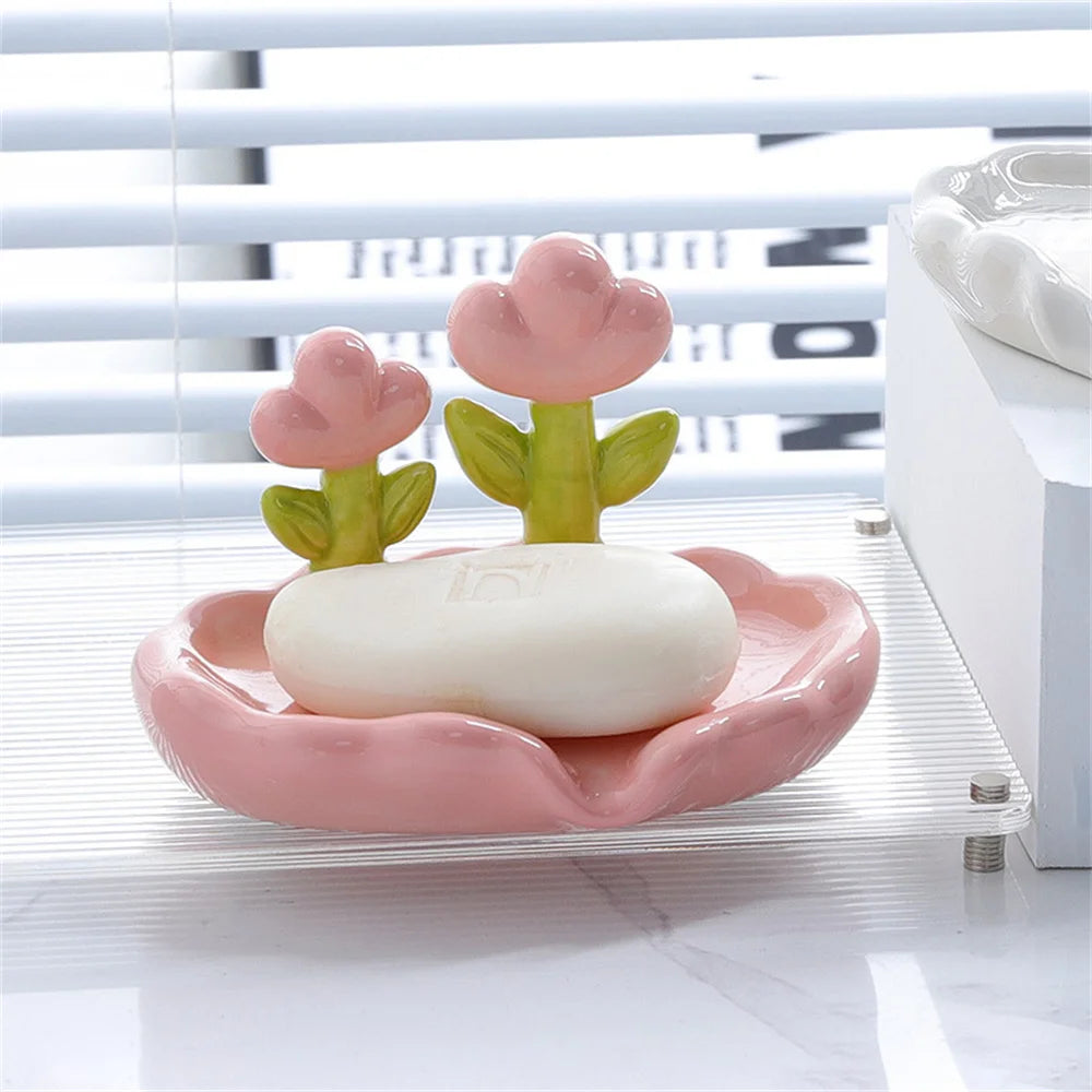 Cute Self Draining Flower Soap Dish