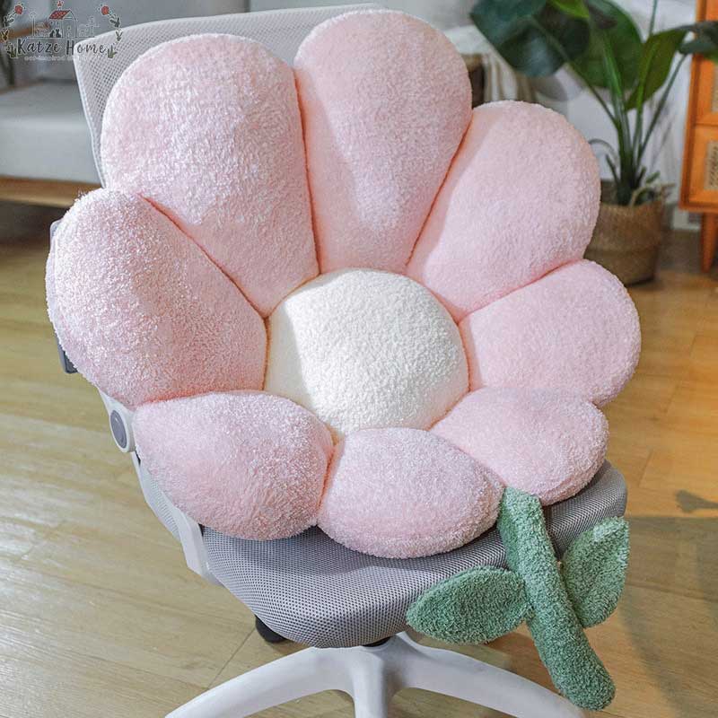 Soft Plush Daisy Pillow Cushion