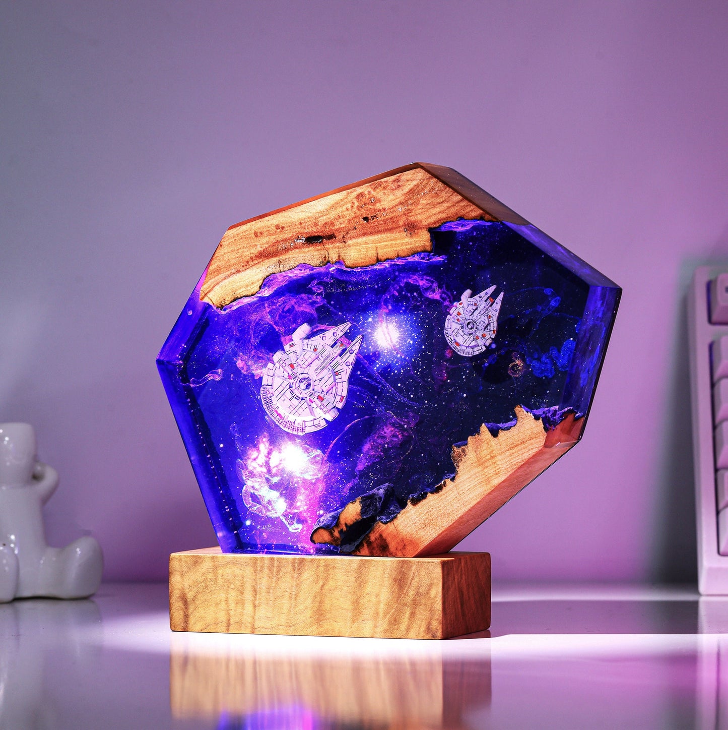 Millennium Falcon Spaceship Epoxy Resin Lamp