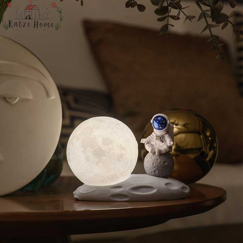 3D LED Moon Astronaut Night Light