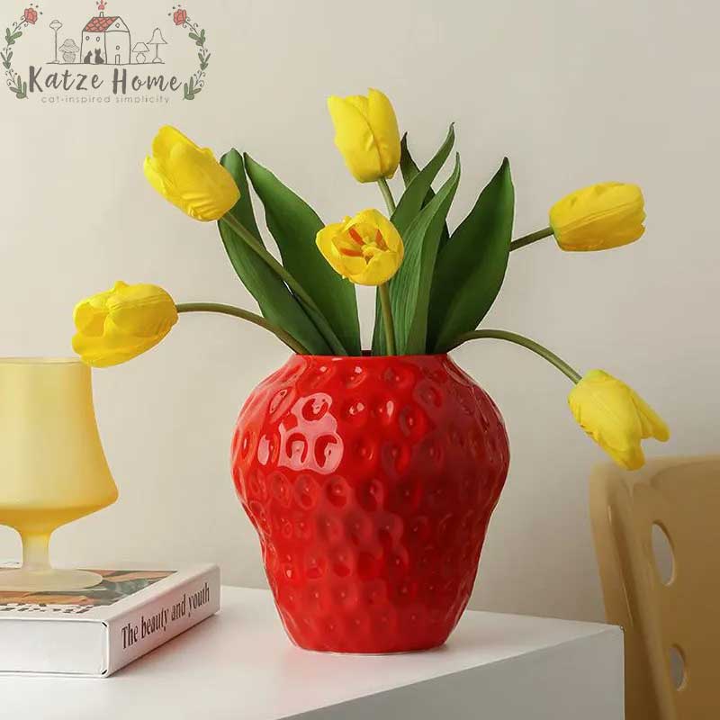 Creative Sweetie Ceramic Strawberry Vase
