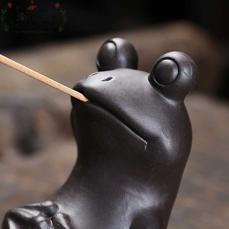 Funny Smoke Frog Incense Burner