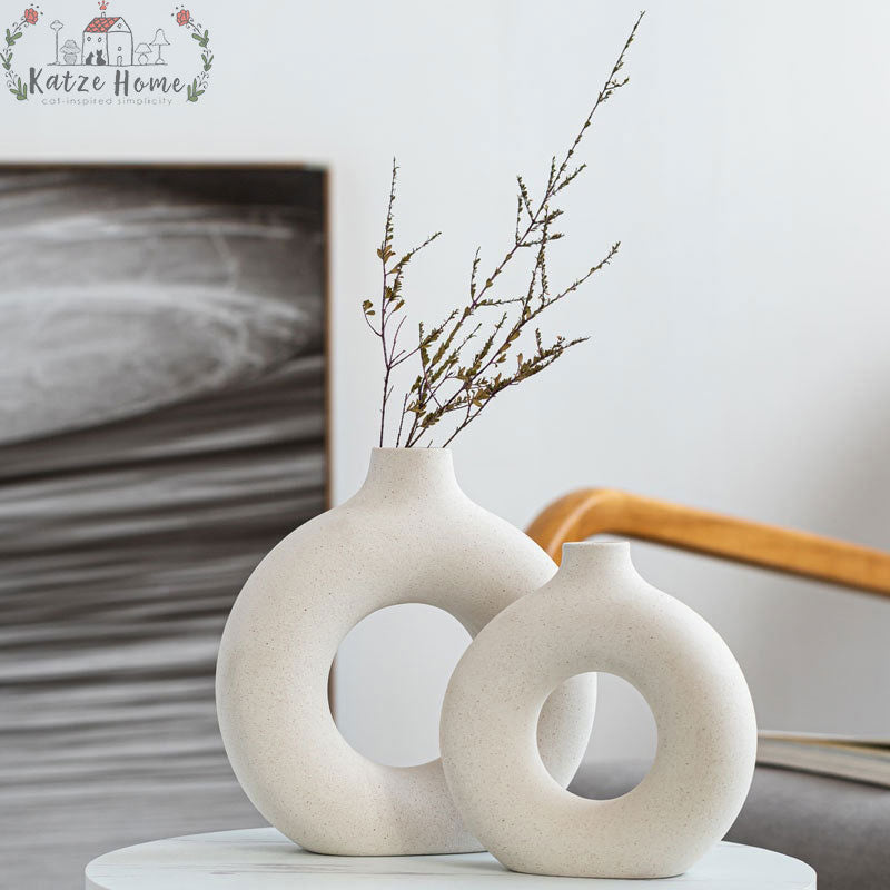 Minimalist Ceramic Hollow Donut Vase