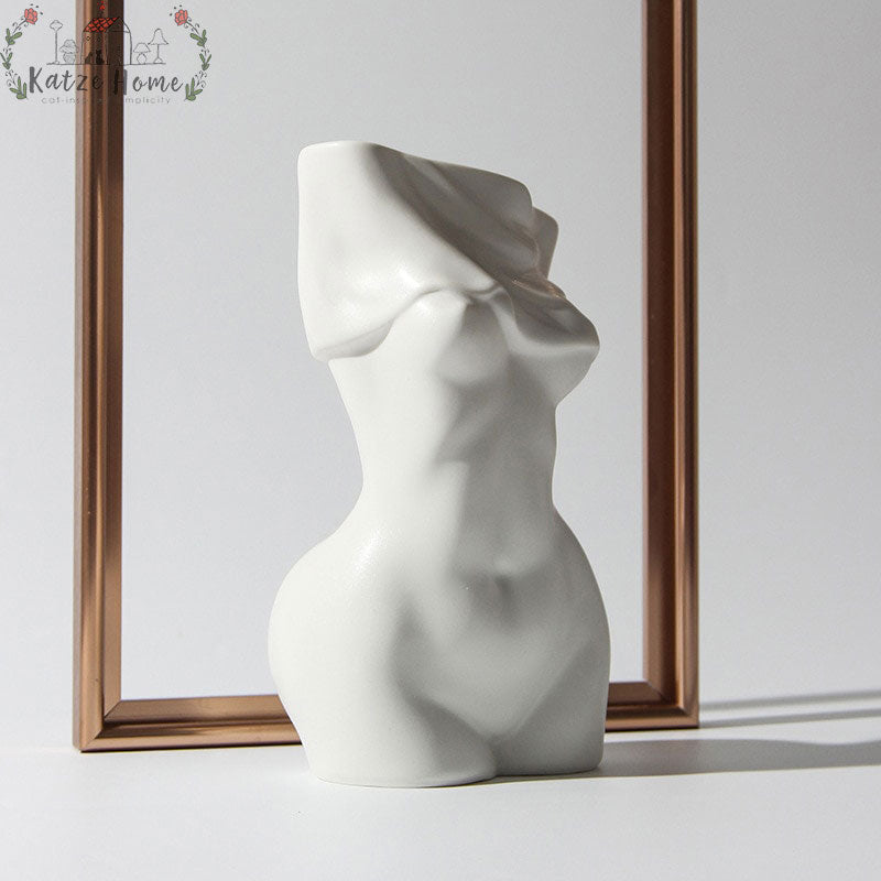 Minimalist Ceramic Women Body Vase For Flowers