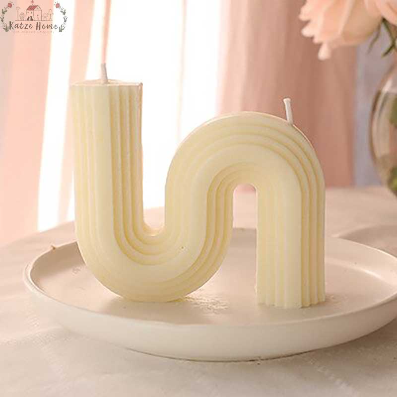 Minimalist Scented S Shaped Wavy Candles