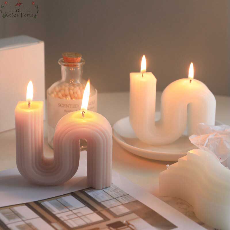 Minimalist Scented S Shaped Wavy Candles