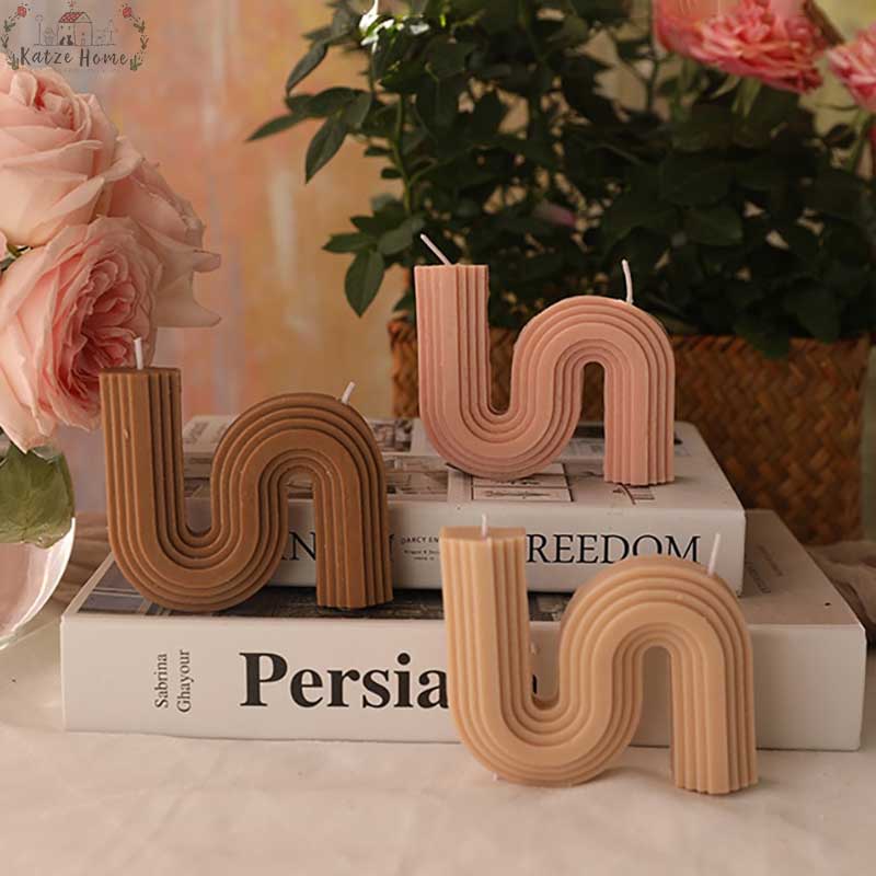 Minimalist Scented S Shaped Wavy Candles