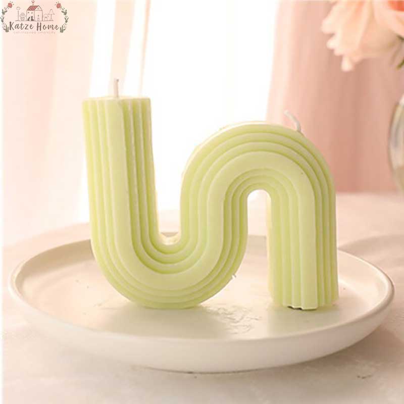 Minimalist Scented S Shaped Wavy Candles