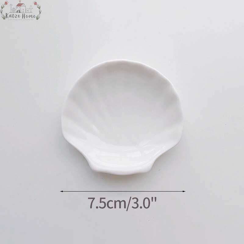 Minimalist White Ceramic Shell Jewelry Dish