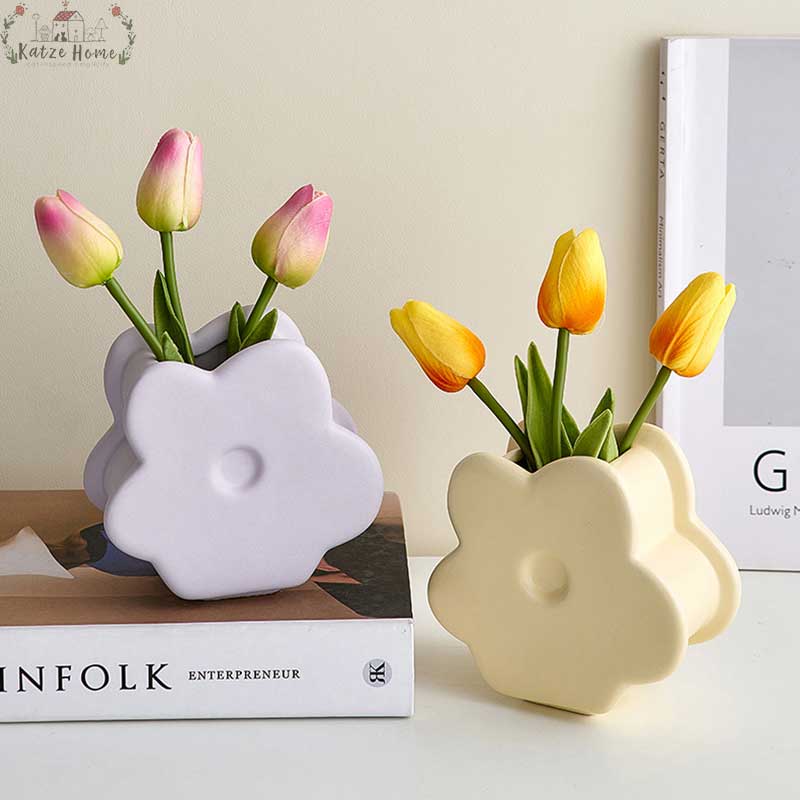 Morandi Pastel Flower Shape Vase