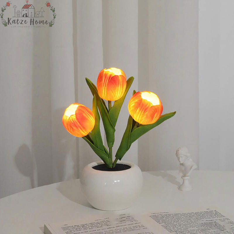 Vintage Aesthetic Tulip Table Lamp