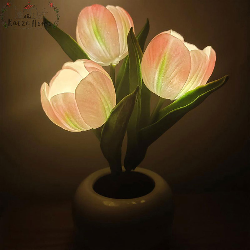 Vintage Aesthetic Tulip Table Lamp