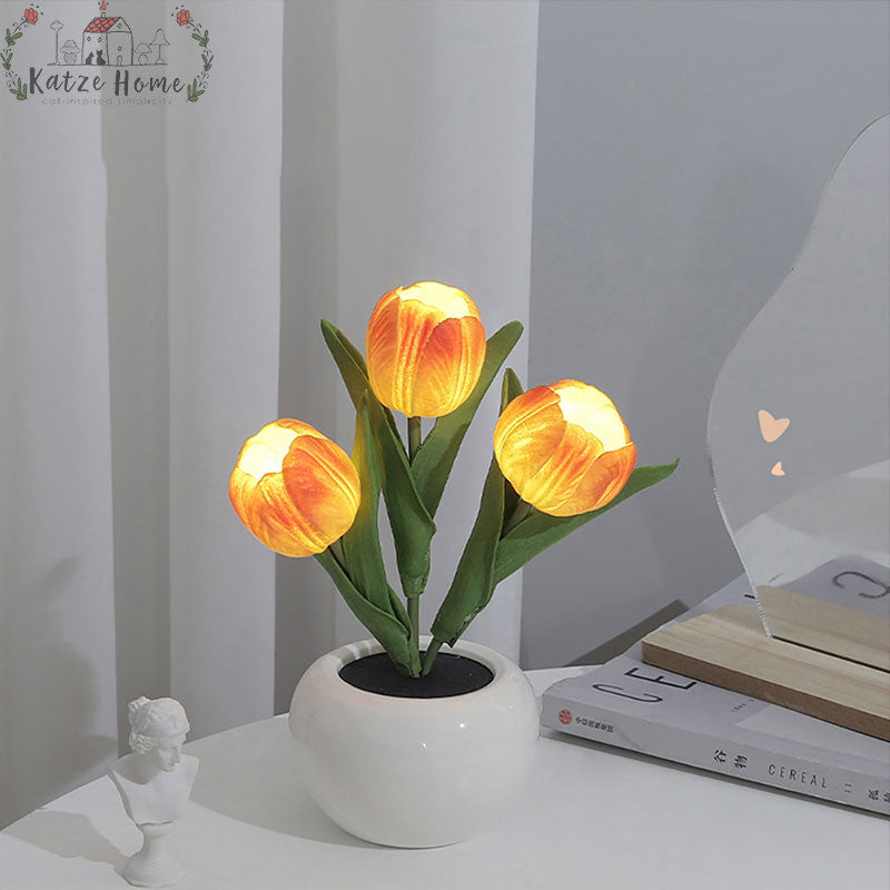 Vintage Aesthetic Tulip Table Lamp